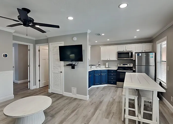 Paradise Isle By Southern Vacation Apartment